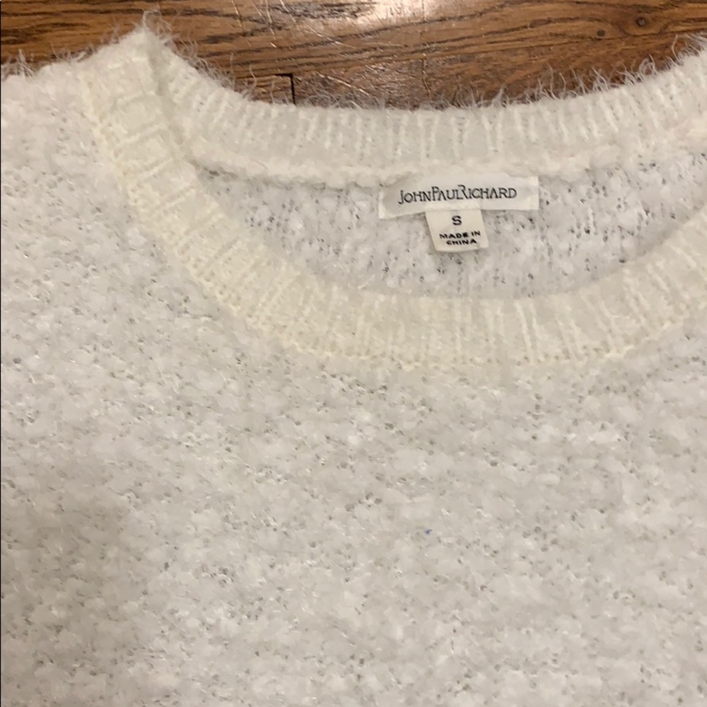 Sweater - Picture 3 of 4